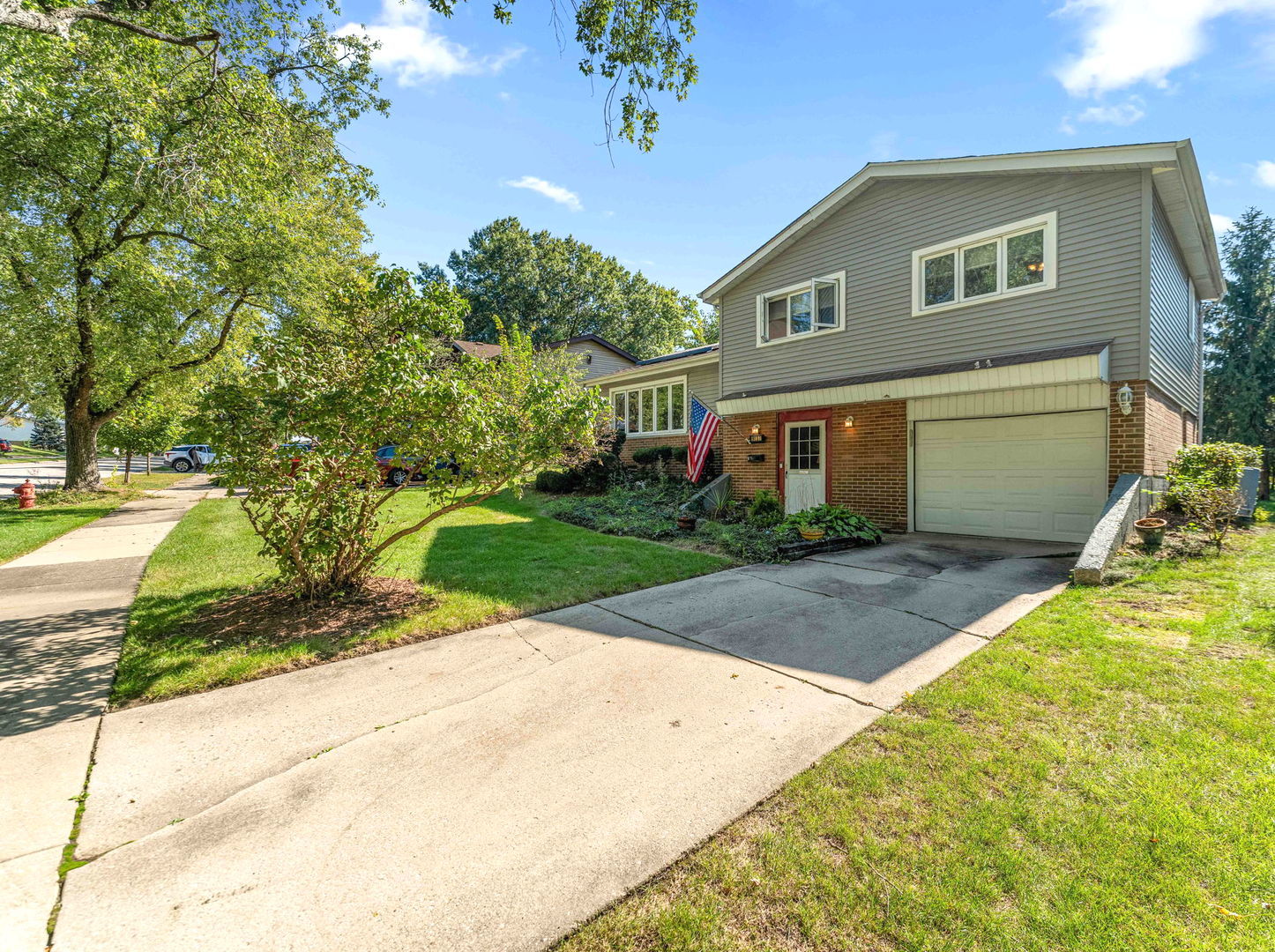 9137 W 91st Place