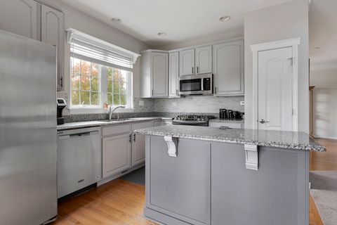 Tiny photo for 1127 Pine Valley Court, Elgin, IL 60124 (MLS # 12507902)