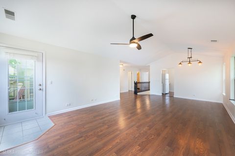 Tiny photo for 1681 Penny Lane #B, Crystal Lake, IL 60014 (MLS # 12658477)