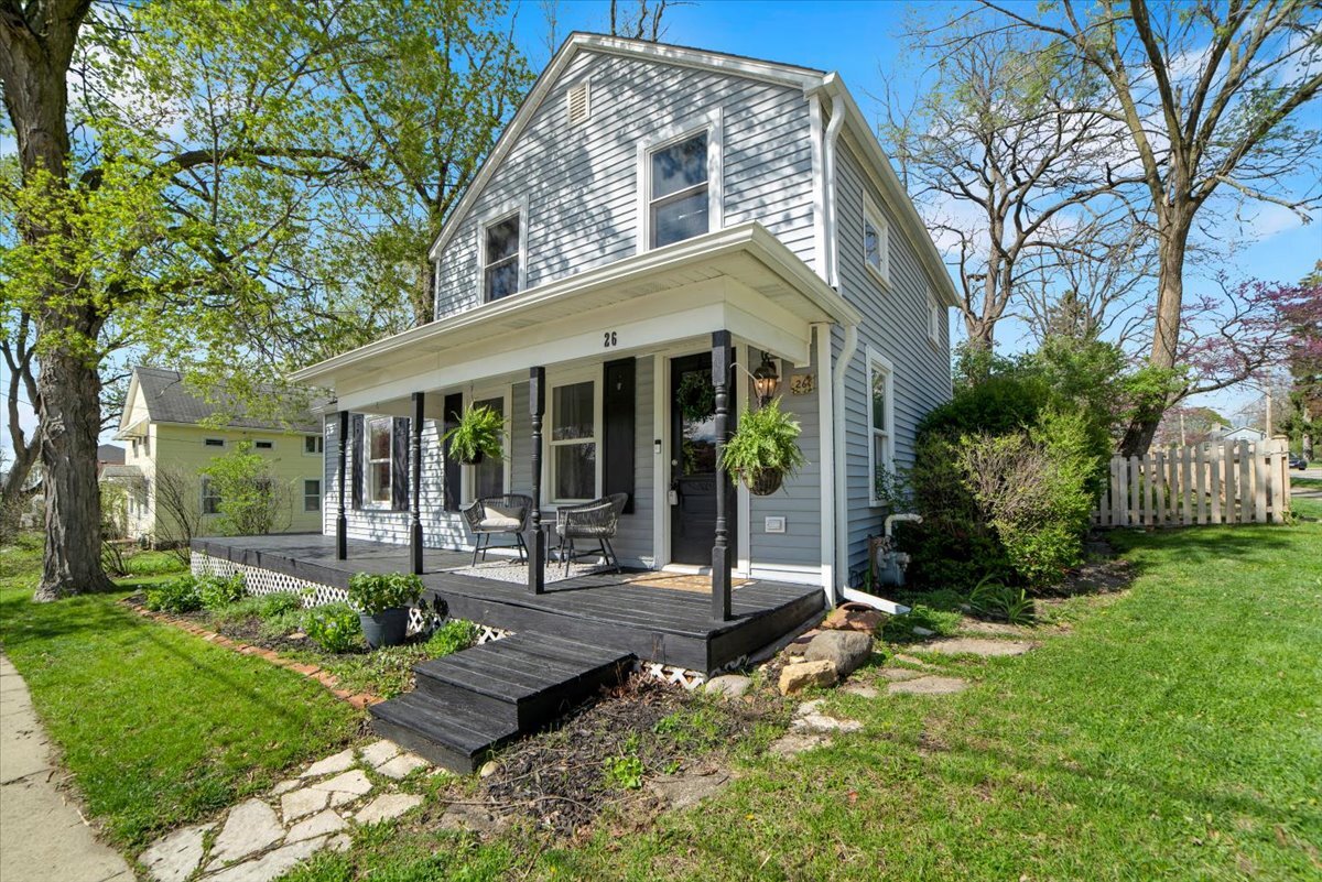 26 E Van Buren Street