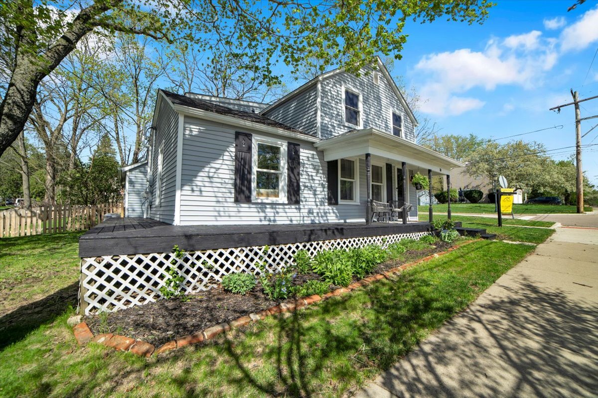 26 E Van Buren Street