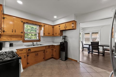 Tiny photo for 12200 Highland Avenue, Blue Island, IL 60406 (MLS # 12483678)