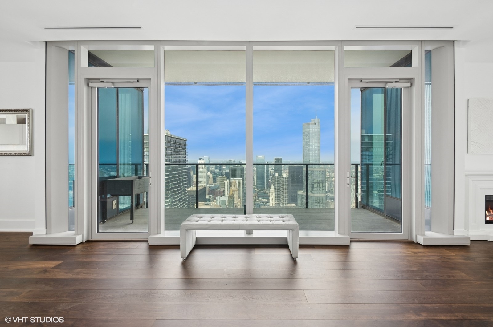 363 E Wacker Drive 6501