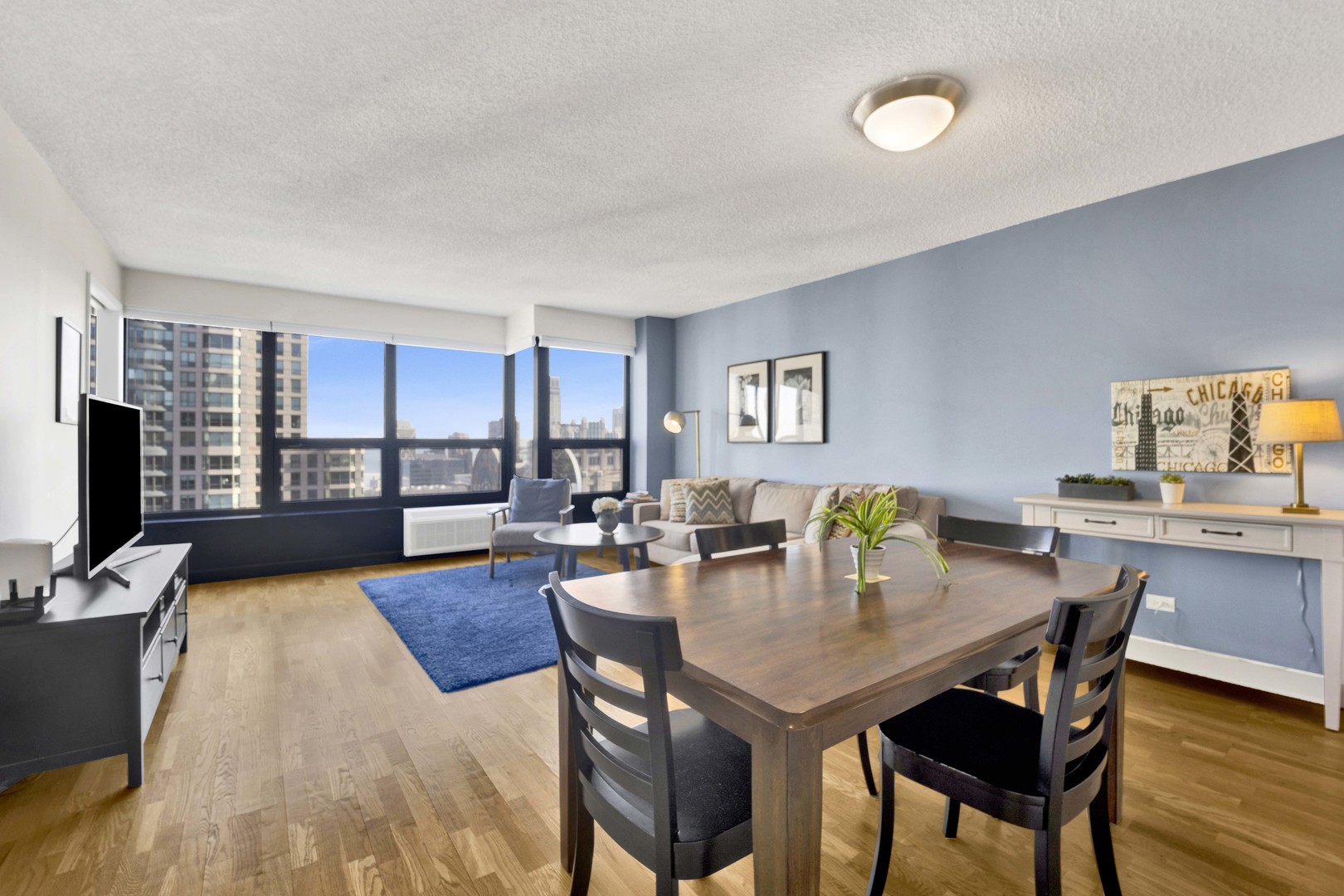 30 E Huron Street 5201