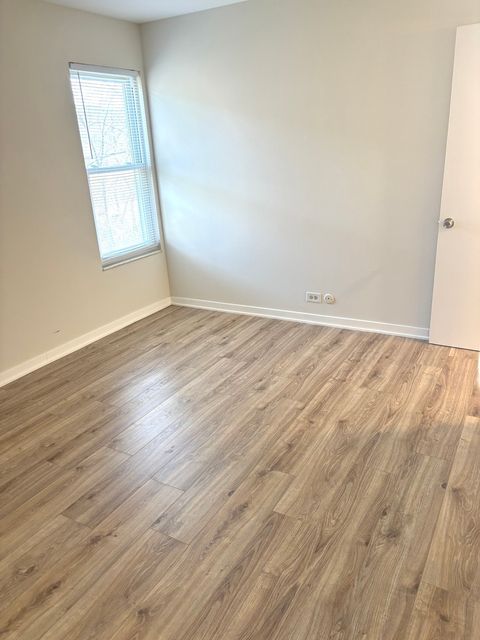 Tiny photo for 5101 Carriageway Drive #201, Rolling Meadows, IL 60008 (MLS # 12605984)