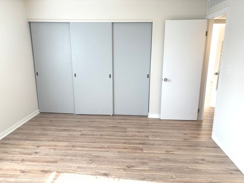 Tiny photo for 5101 Carriageway Drive #201, Rolling Meadows, IL 60008 (MLS # 12605984)