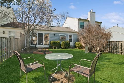 Tiny photo for 1445 Tanglewood Avenue, Palatine, IL 60067 (MLS # 12612511)