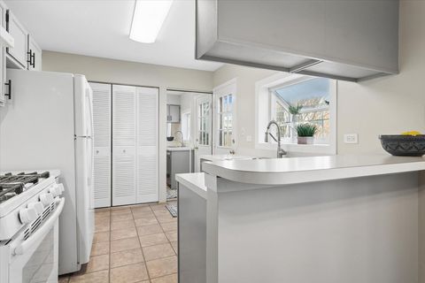 Tiny photo for 1445 Tanglewood Avenue, Palatine, IL 60067 (MLS # 12612511)