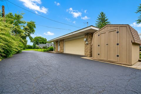 Tiny photo for 22W689 Elmwood Drive, Glen Ellyn, IL 60137 (MLS # 12673666)