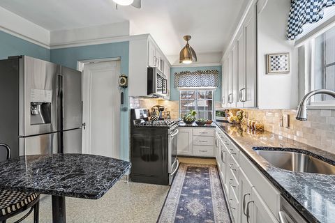 Tiny photo for 902 Sherwood Place, Joliet, IL 60435 (MLS # 12561659)