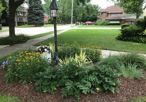 Tiny photo for 902 Sherwood Place, Joliet, IL 60435 (MLS # 12561659)