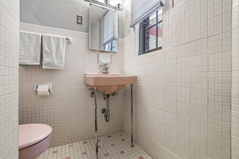 Tiny photo for 902 Sherwood Place, Joliet, IL 60435 (MLS # 12561659)