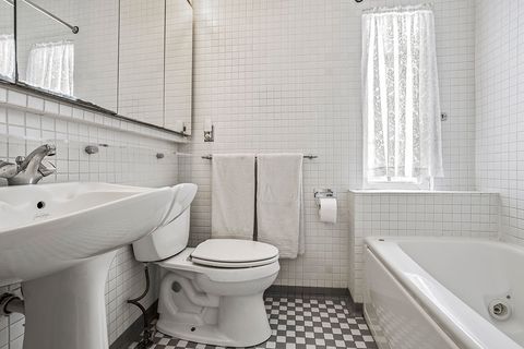 Tiny photo for 902 Sherwood Place, Joliet, IL 60435 (MLS # 12561659)