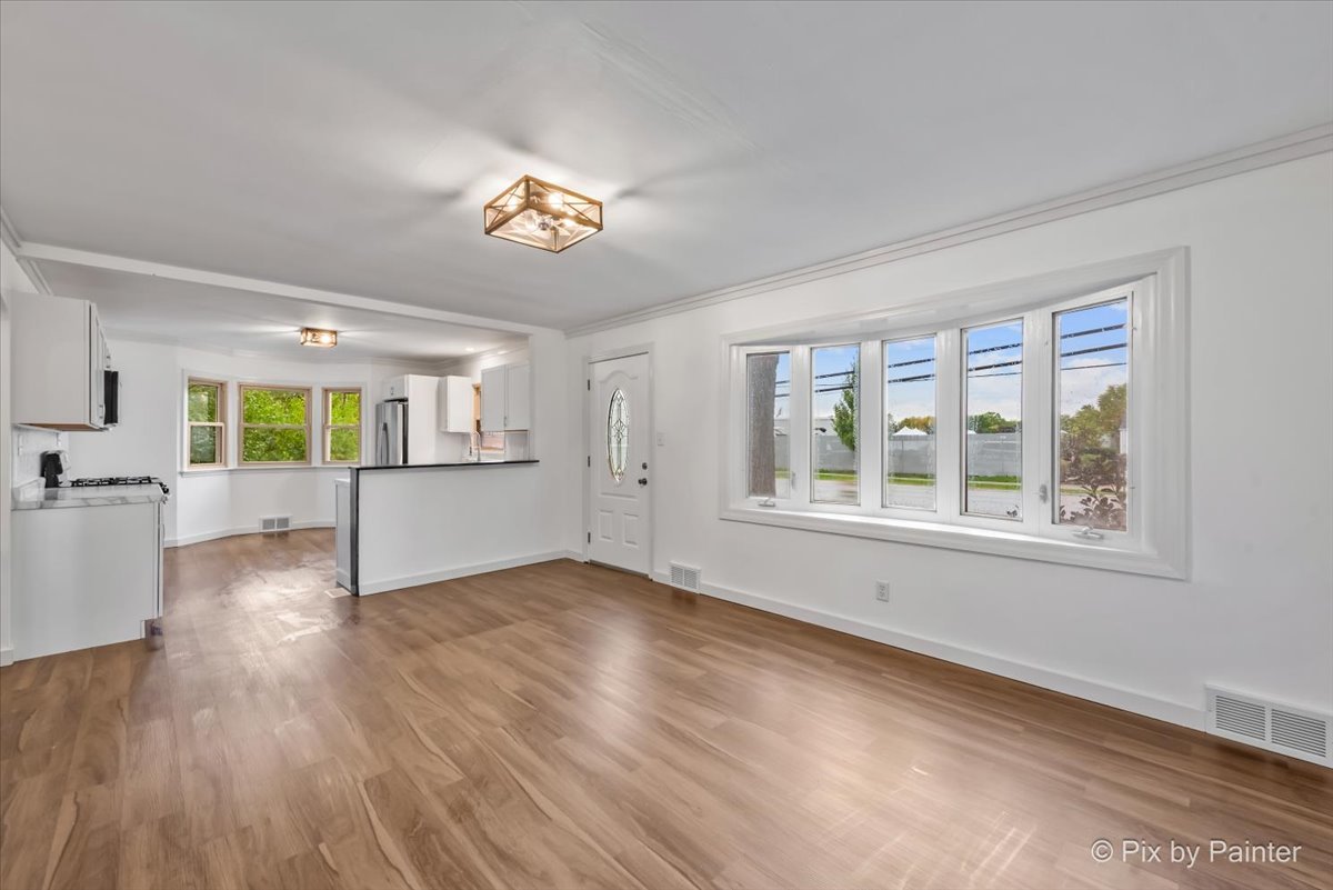 3019 W Lincoln Road