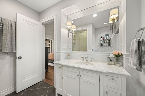 Tiny photo for 3045 W ARDMORE Avenue, Chicago, IL 60659 (MLS # 12742597)