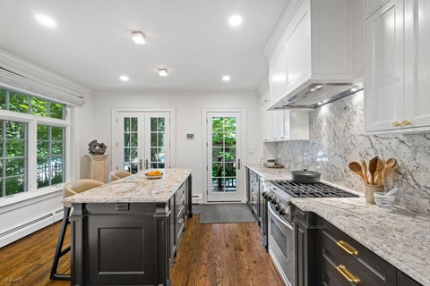 Tiny photo for 3045 W ARDMORE Avenue, Chicago, IL 60659 (MLS # 12742597)