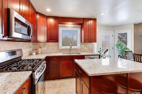 Tiny photo for 27W439 Chartwell Drive, Winfield, IL 60190 (MLS # 12564711)