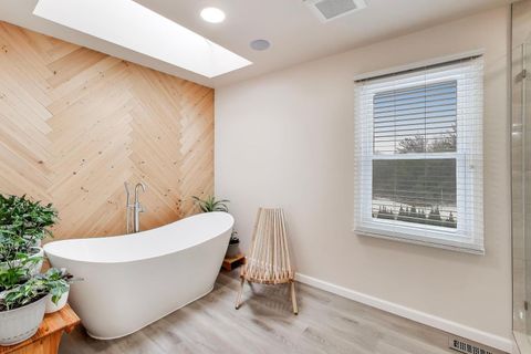 Tiny photo for 27W439 Chartwell Drive, Winfield, IL 60190 (MLS # 12564711)