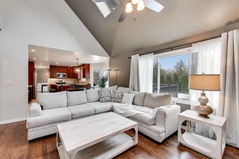 Tiny photo for 27W439 Chartwell Drive, Winfield, IL 60190 (MLS # 12564711)