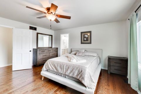 Tiny photo for 27W439 Chartwell Drive, Winfield, IL 60190 (MLS # 12564711)