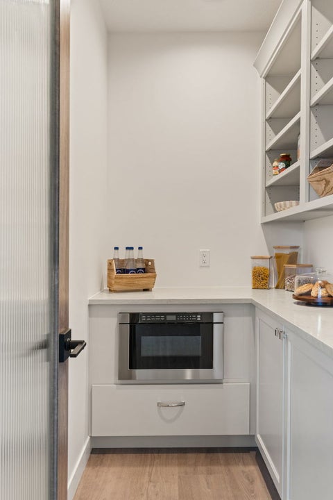Tiny photo for 7180 Alvie Lane, Bettendorf, IA 52722 (MLS # 12790997)
