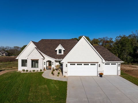 Photo of 7180 Alvie Lane, Bettendorf, IA 52722 (MLS # 12790997)