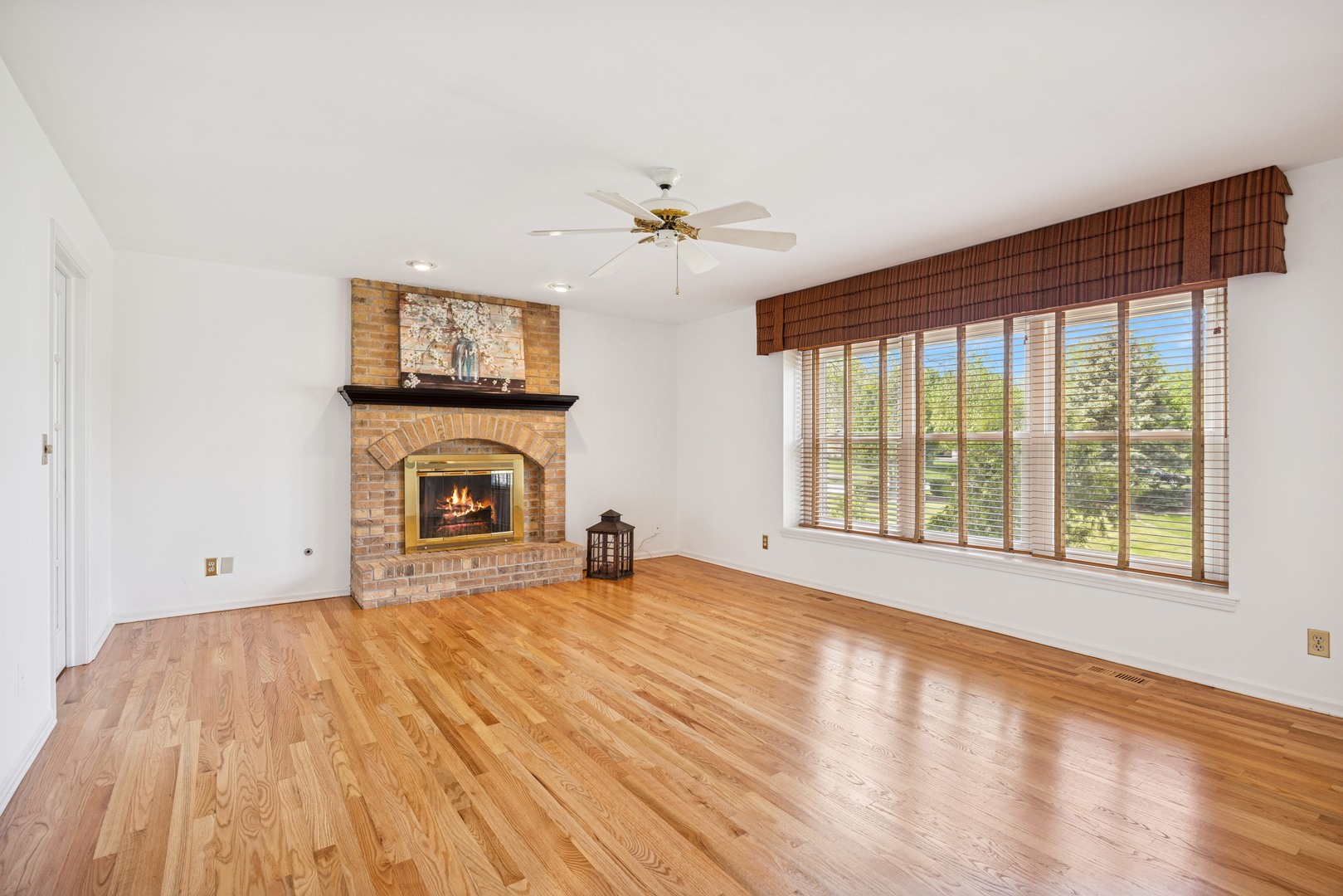 689 Saddle Ridge