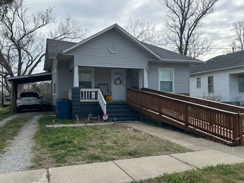 Tiny photo for 410 S Walnut Street, Sesser, IL 62884 (MLS # 12595438)
