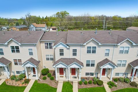 Tiny photo for 626 N Triumph Court, Hainesville, IL 60073 (MLS # 12620039)