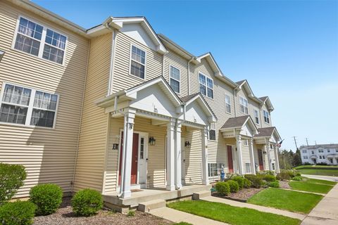 Tiny photo for 626 N Triumph Court, Hainesville, IL 60073 (MLS # 12620039)