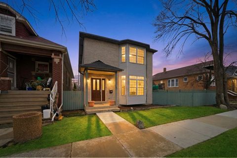 Tiny photo for 2744 Lombard Avenue, Berwyn, IL 60402 (MLS # 12583665)