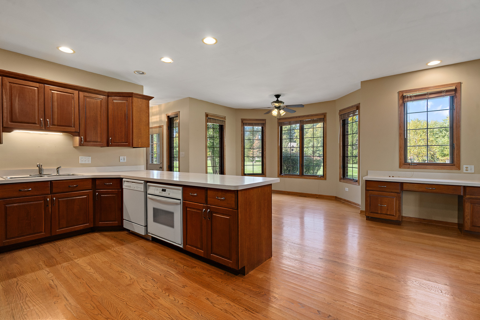 12918 W Hunt Club Court