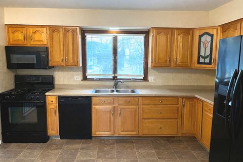 Tiny photo for 5252 Arquilla Drive, Richton Park, IL 60471 (MLS # 12545395)