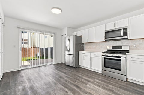 Tiny photo for 1748 Linden Park Lane, Aurora, IL 60504 (MLS # 12716491)