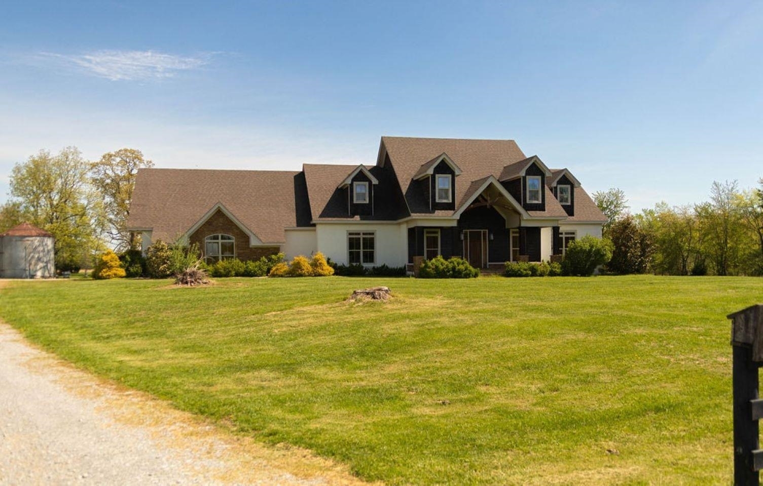 7598 Campbells Corner Road