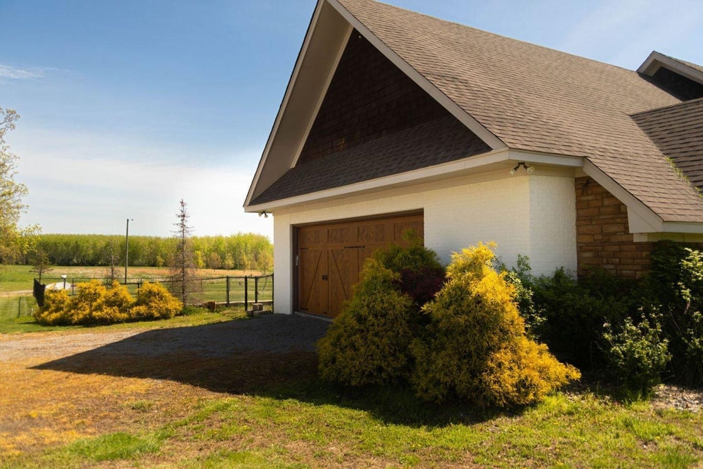 7598 Campbells Corner Road