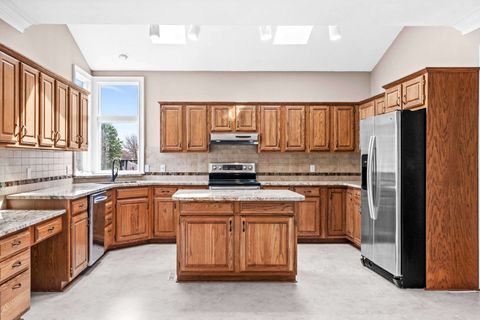 Tiny photo for 7 Red Stone Court, Bloomington, IL 61704 (MLS # 12590508)