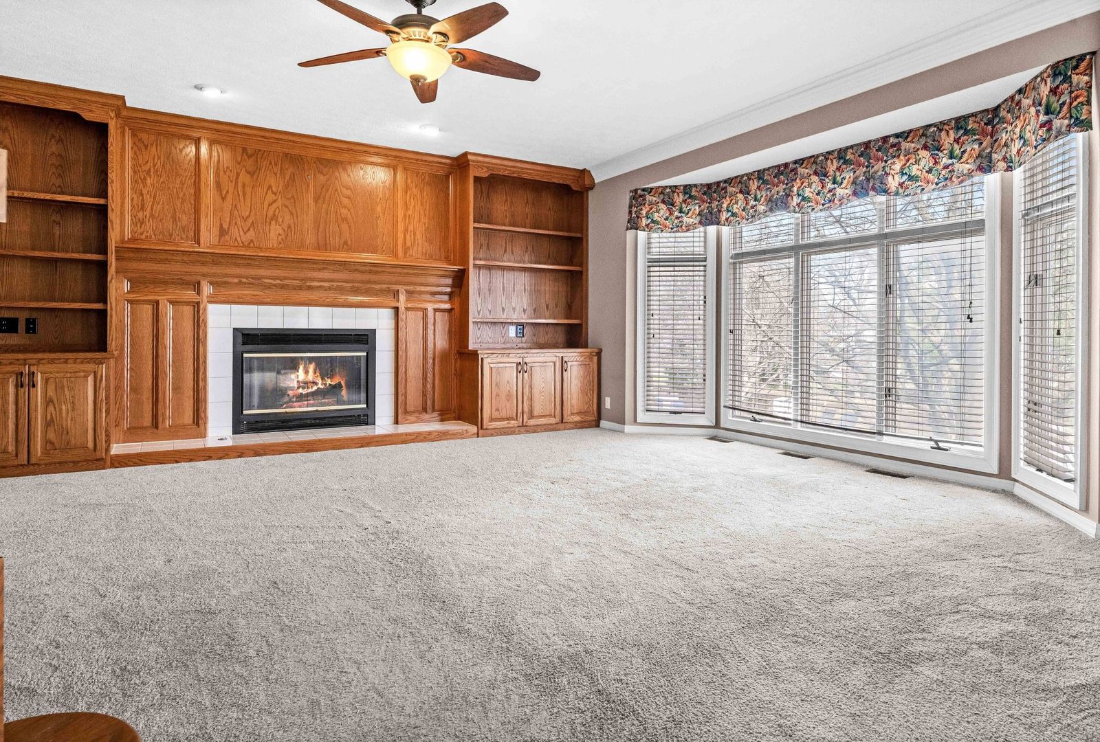 7 Red Stone Court