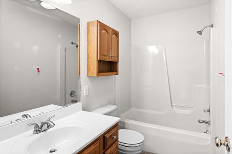 Tiny photo for 7 Red Stone Court, Bloomington, IL 61704 (MLS # 12590508)