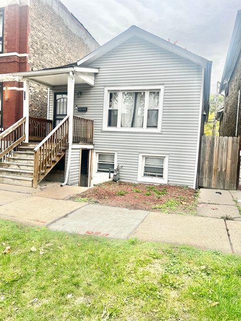 Tiny photo for 3450 W Walnut Street, Chicago, IL 60624 (MLS # 12516411)