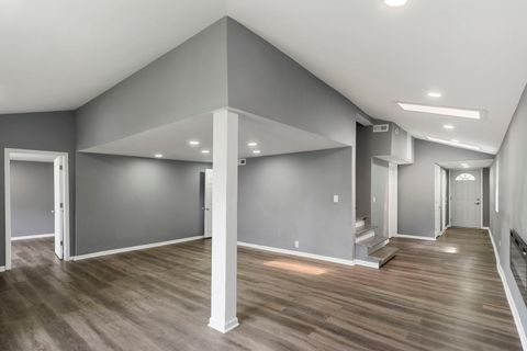 Tiny photo for 42425 N Park Lane E, Antioch, IL 60002 (MLS # 12469254)