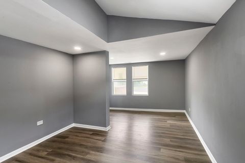 Tiny photo for 42425 N Park Lane E, Antioch, IL 60002 (MLS # 12469254)