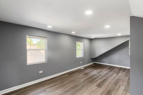 Tiny photo for 42425 N Park Lane E, Antioch, IL 60002 (MLS # 12469254)