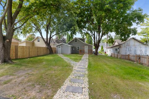 Tiny photo for 42425 N Park Lane E, Antioch, IL 60002 (MLS # 12469254)