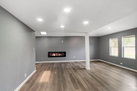 Tiny photo for 42425 N Park Lane E, Antioch, IL 60002 (MLS # 12469254)