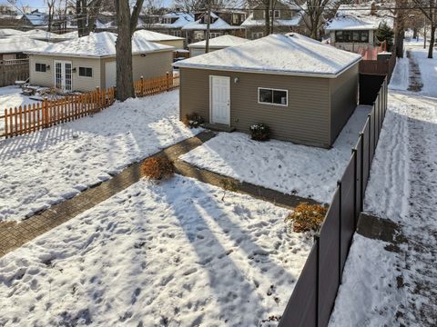 Tiny photo for 1151 Home Avenue, Oak Park, IL 60304 (MLS # 12554026)