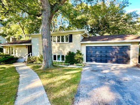 3S078 Blackcherry Lane Glen Ellyn IL 60137