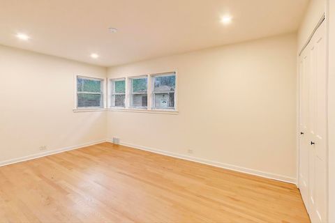 Tiny photo for 832 N Delphia Avenue, Park Ridge, IL 60068 (MLS # 12542224)