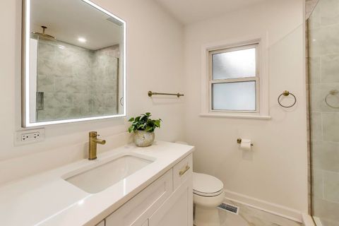 Tiny photo for 832 N Delphia Avenue, Park Ridge, IL 60068 (MLS # 12542224)