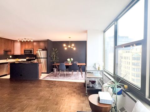 Tiny photo for 360 W Wellington Avenue #15D, Chicago, IL 60657 (MLS # 12619153)